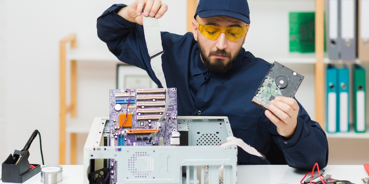 how to identify common UPS issues